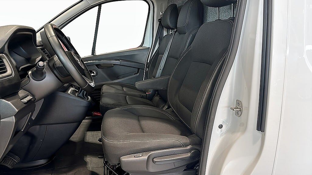 Nissan primastar