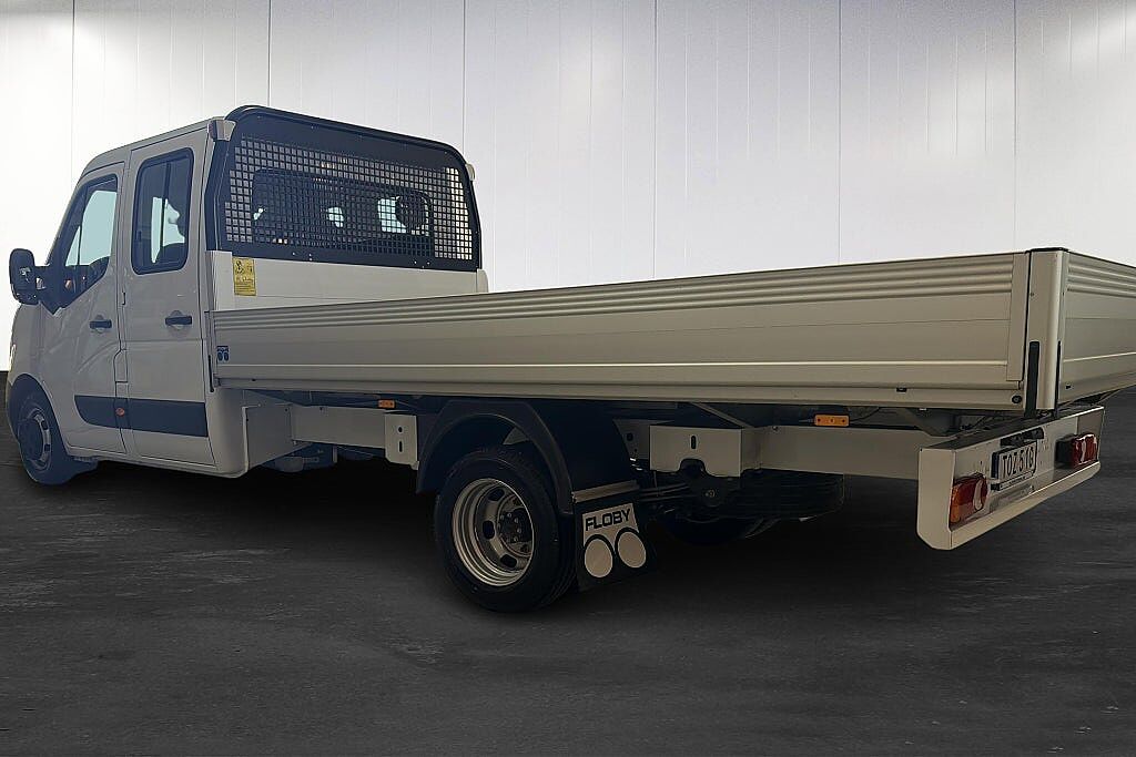 Nissan Interstar