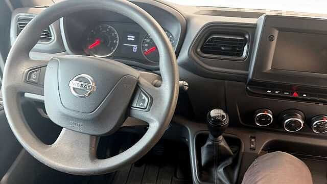 Nissan Interstar