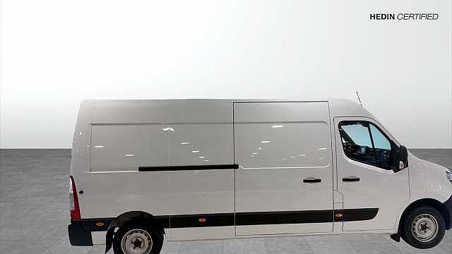 Nissan Interstar