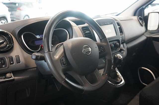 Nissan NV300