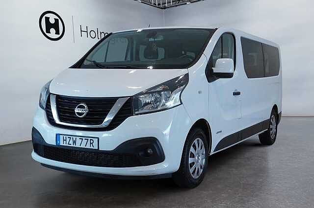 Nissan NV300