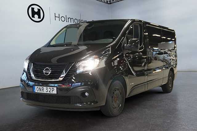 Nissan NV300