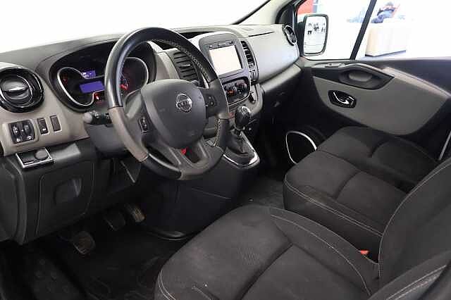 Nissan NV300