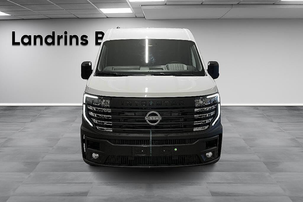 Nissan Interstar