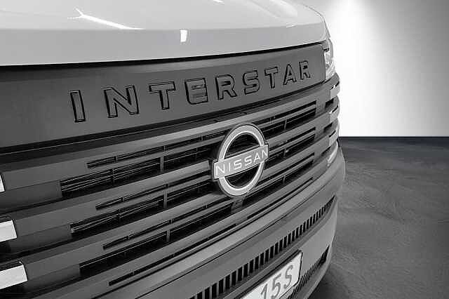 Nissan Interstar