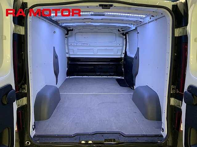 Nissan primastar