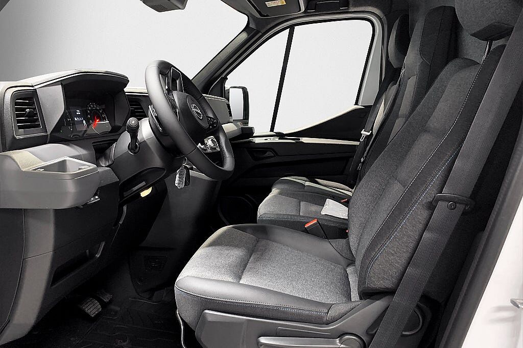 Nissan Interstar