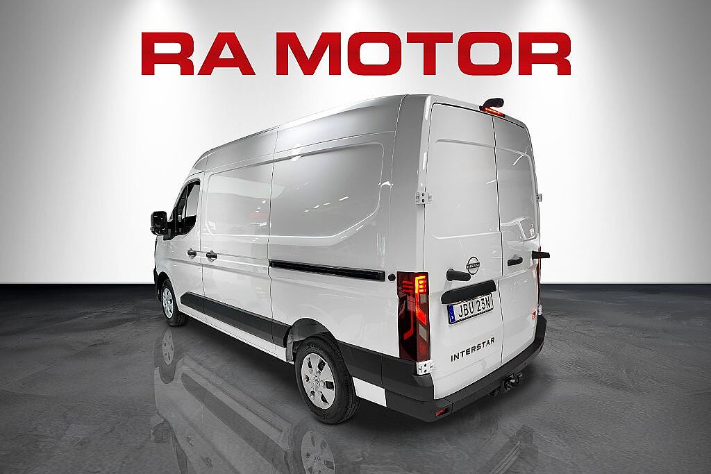 Nissan Interstar