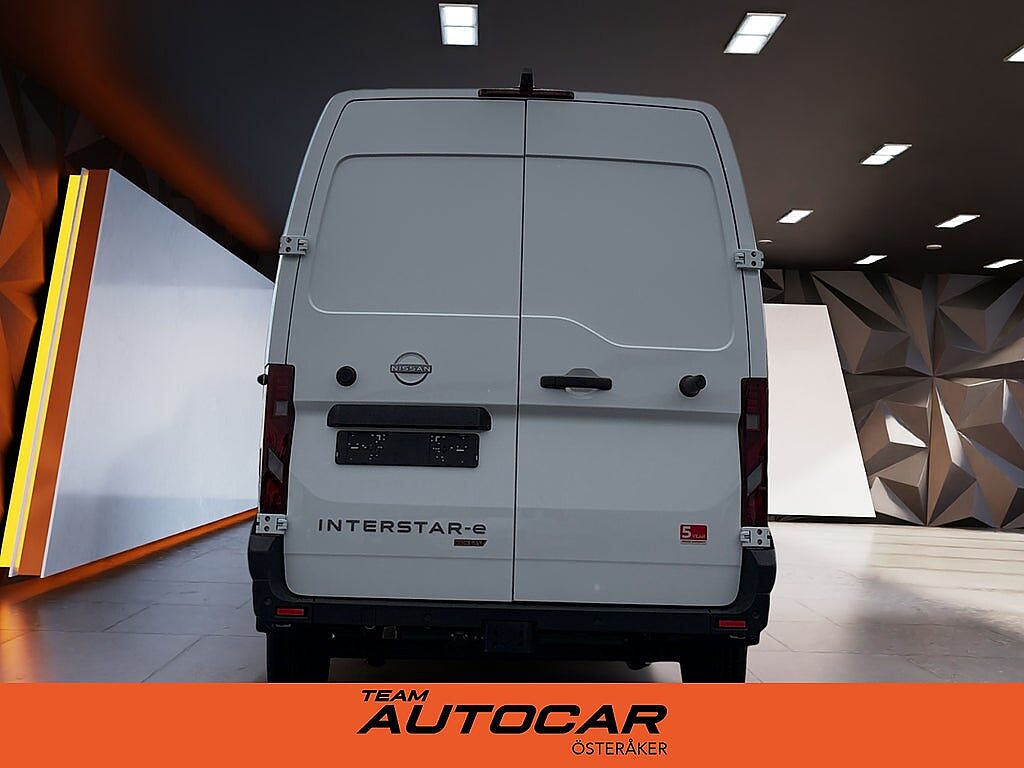 Nissan Interstar